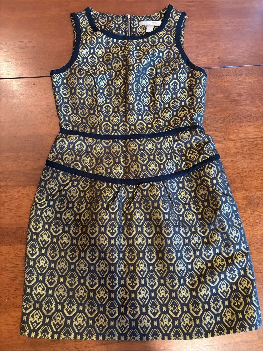 Forever 21 Navy and Gold Jacquard Sleeveless Fit-and-Flare Dress